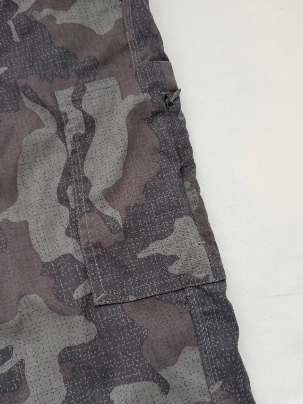 PrAna Camo Cargo Jogger Pants Women's Size 4 Gray Black Hiking Outdoor - Picture 3 of 10